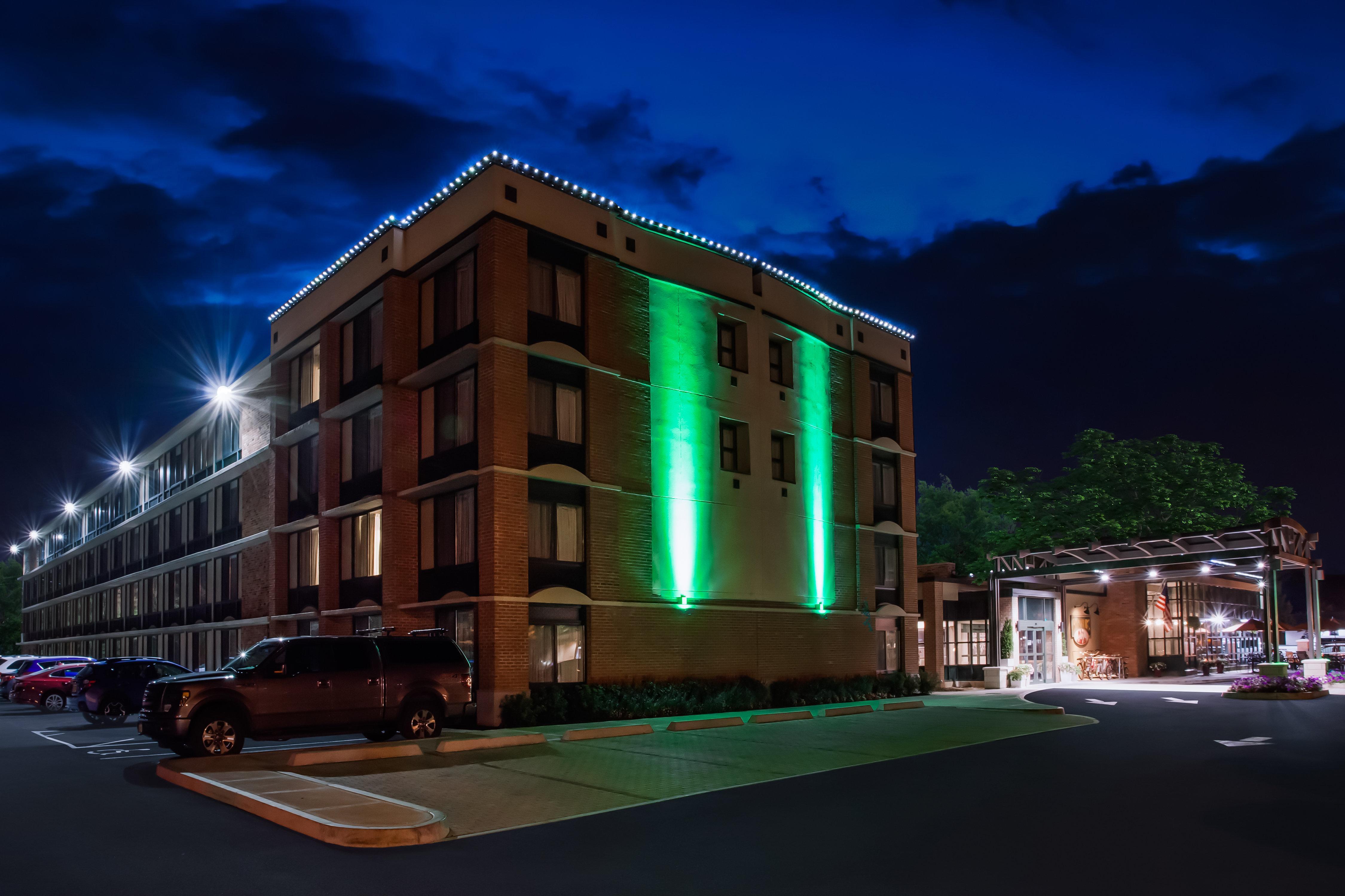 Holiday Inn Saratoga Springs By Ihg Bagian luar foto