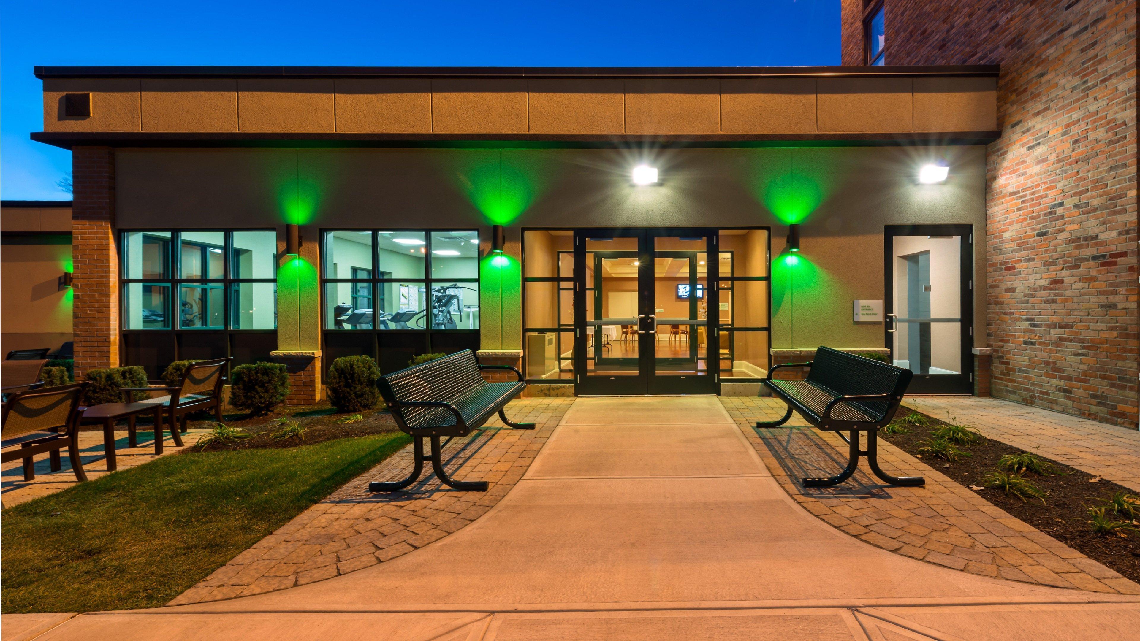 Holiday Inn Saratoga Springs By Ihg Bagian luar foto