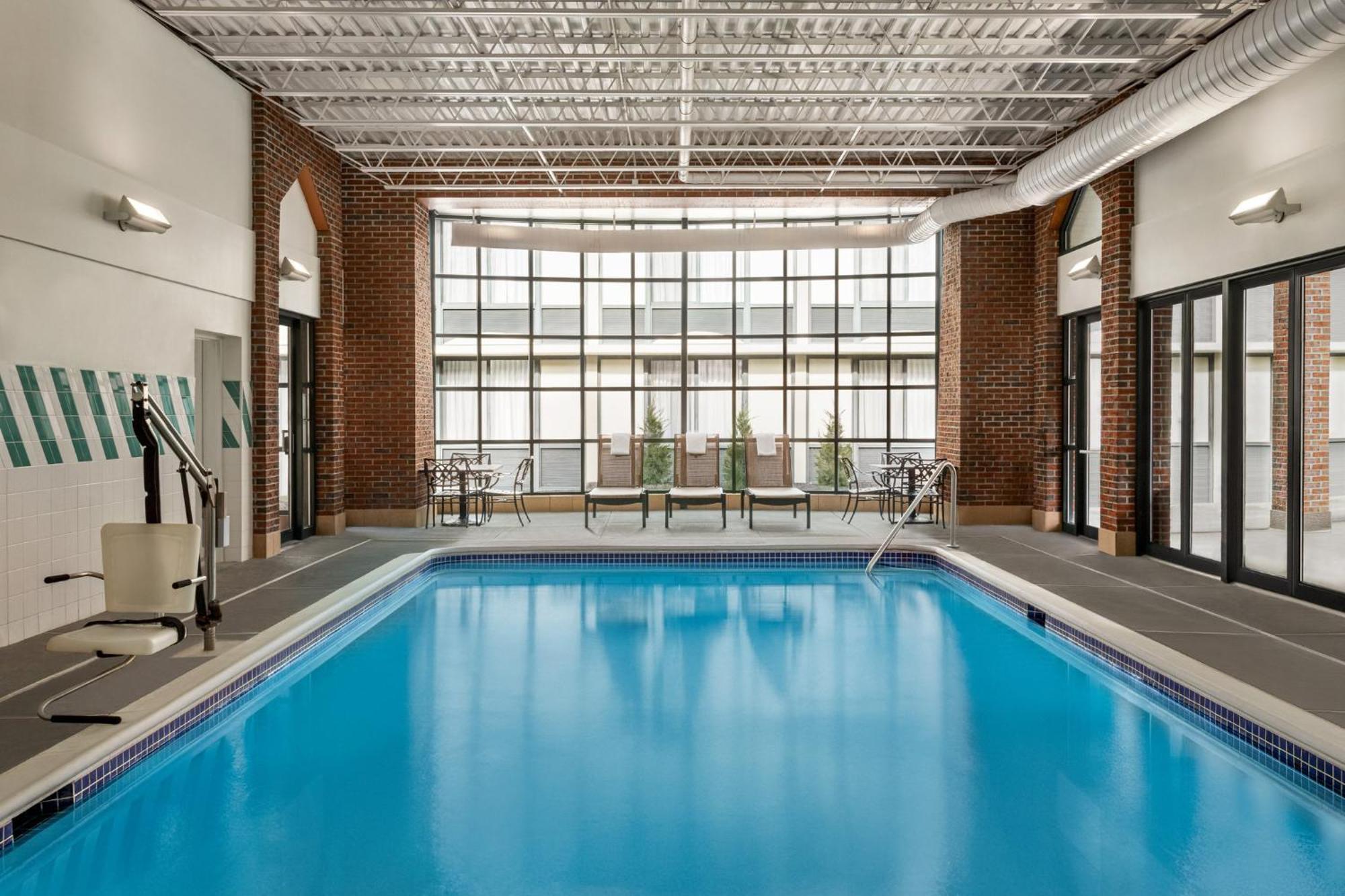 Holiday Inn Saratoga Springs By Ihg Bagian luar foto