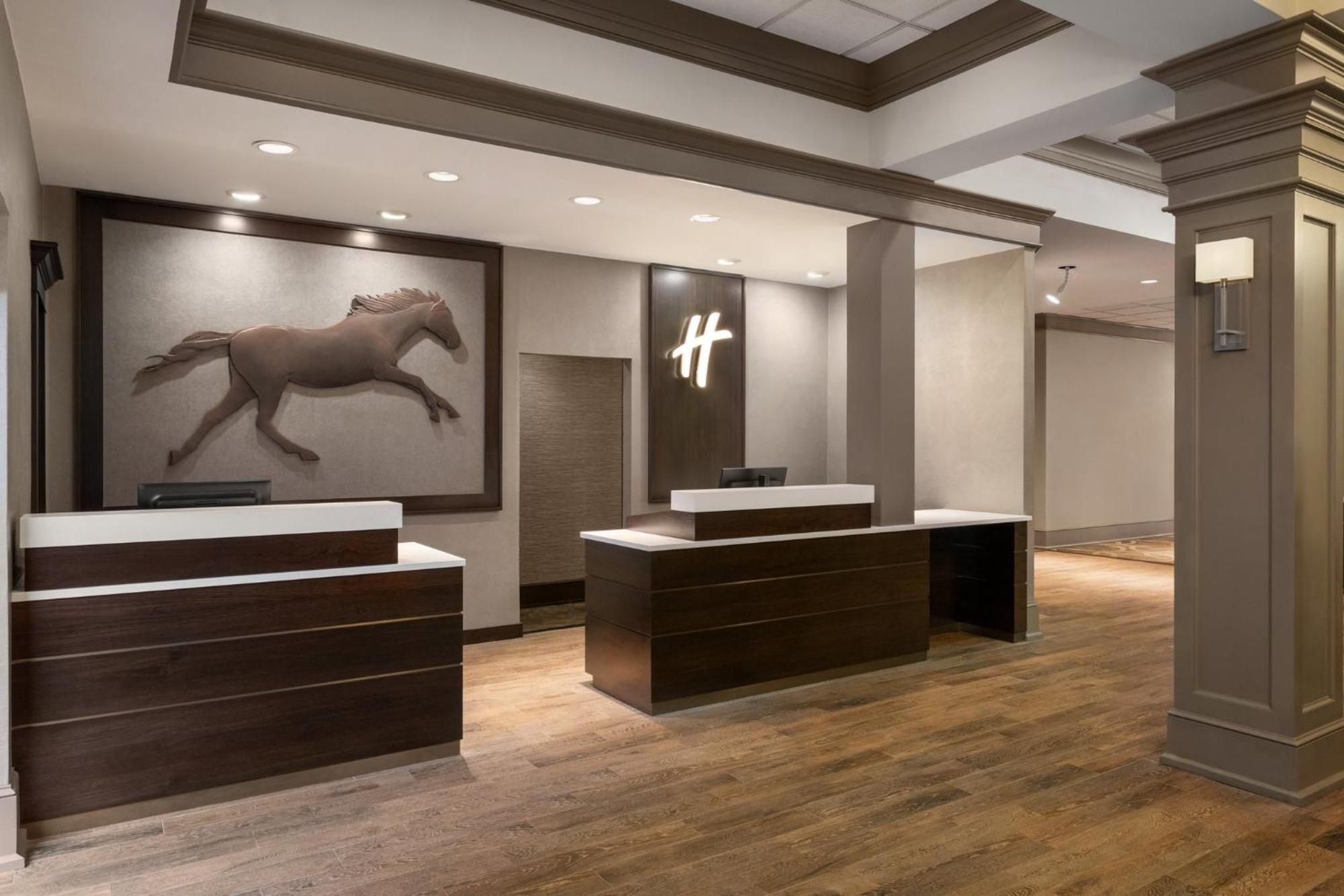 Holiday Inn Saratoga Springs By Ihg Bagian luar foto