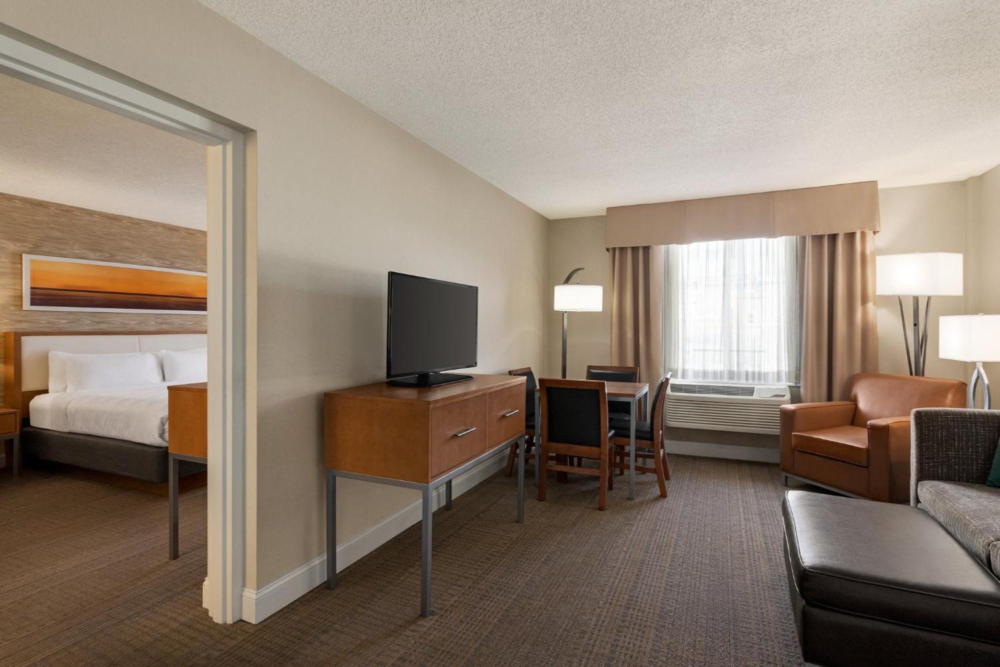Holiday Inn Saratoga Springs By Ihg Bagian luar foto