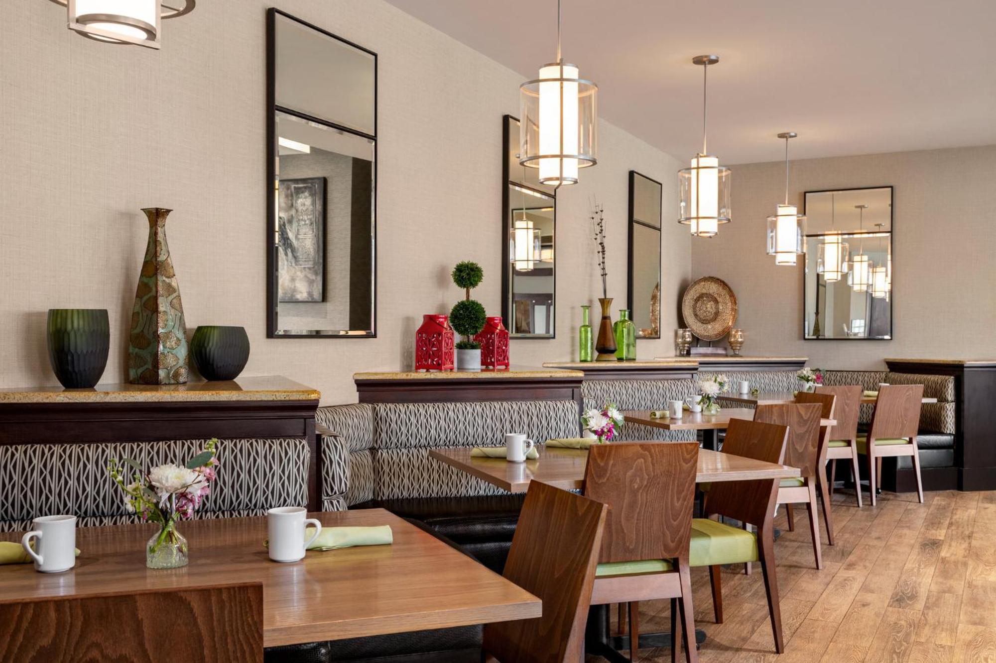 Holiday Inn Saratoga Springs By Ihg Bagian luar foto