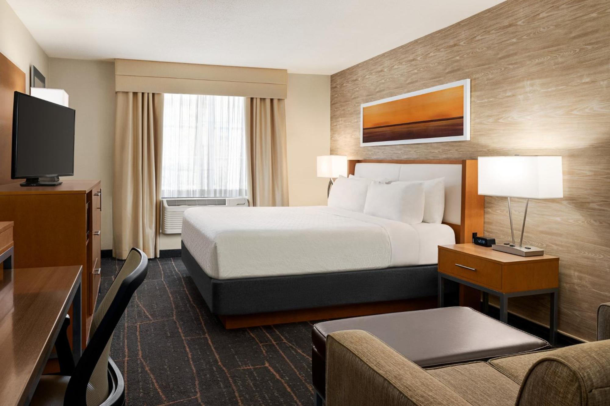 Holiday Inn Saratoga Springs By Ihg Bagian luar foto